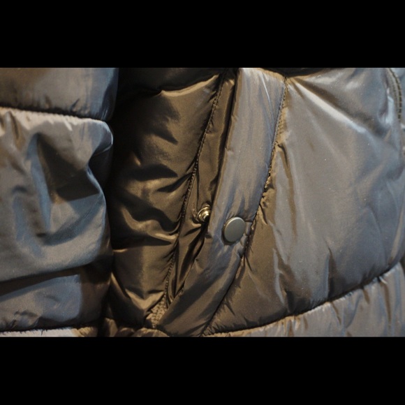 Jacket (SOLD) - Picture 10 of 11